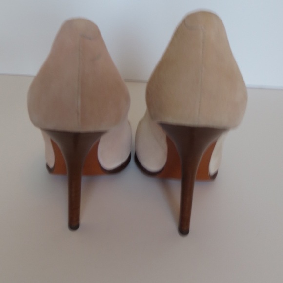 NWOT Celine Cream Suede Pumps - Mismatched sizes 🔴CLEARANCE🔴 - Picture 5 of 6